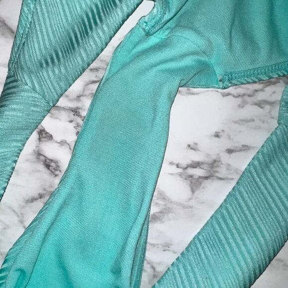 No Boundaries Blue 2 Piece Bikini Set size large 11-13 - Picture 5 of 8